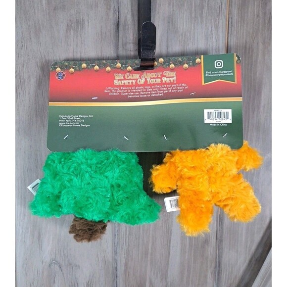 Plush Squeaky Dog Toys Bow Wow Holidays Pet Gingerbread Christmas Tree NEW - Picture 2 of 8